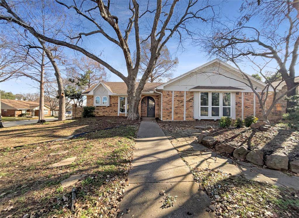 Arlington, TX 76013,2201 Shady Meadow Court