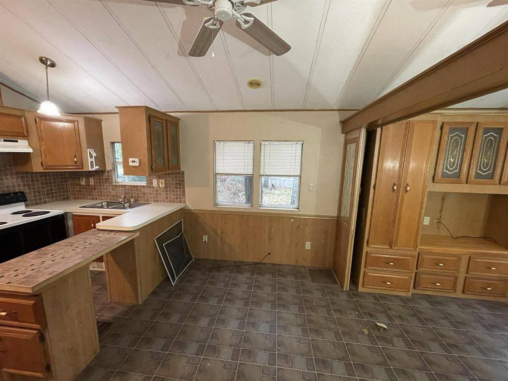 Mabank, TX 75156,166 Fernwood Drive