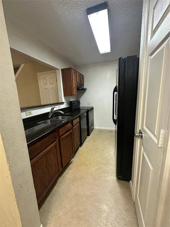 3936 Brandon Park Drive, Garland, TX 75044