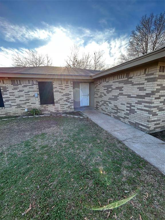 Gorman, TX 76454,1018 N Fisher Street