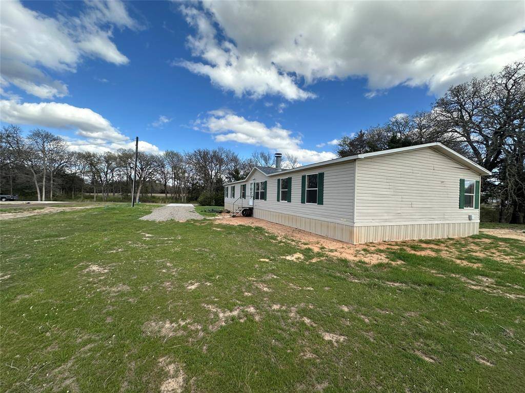 Bonham, TX 75418,230 Largo Street