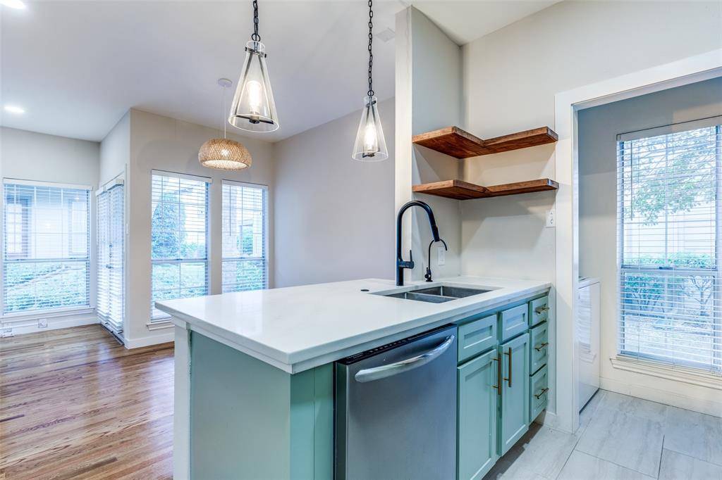 Addison, TX 75001,4067 Beltway Drive #111