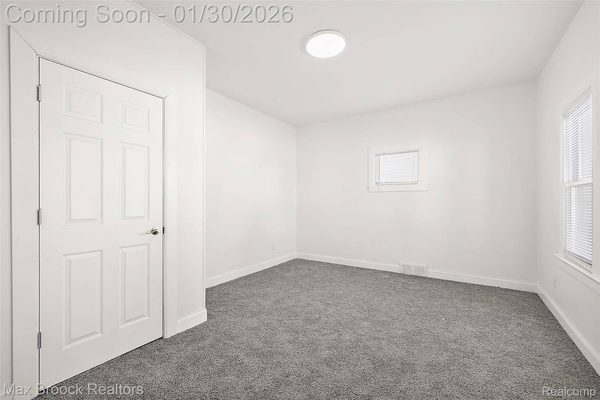 Hazel Park, MI 48030,357 W Harry AVE