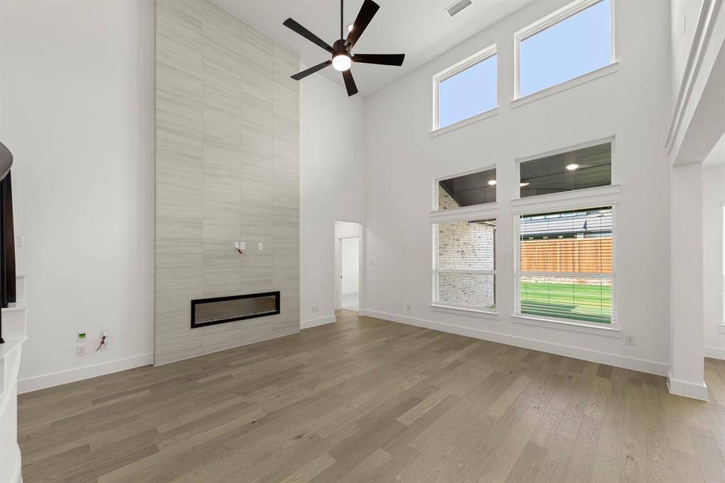 Celina, TX 75009,5701 Burford Lane