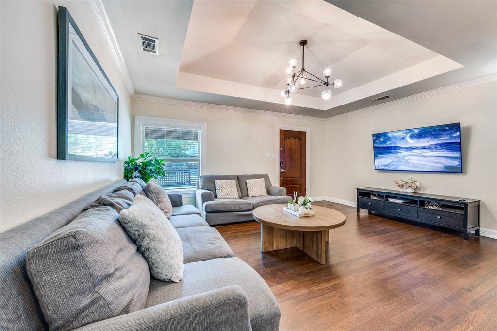 Dallas, TX 75211,2619 Kingston Street