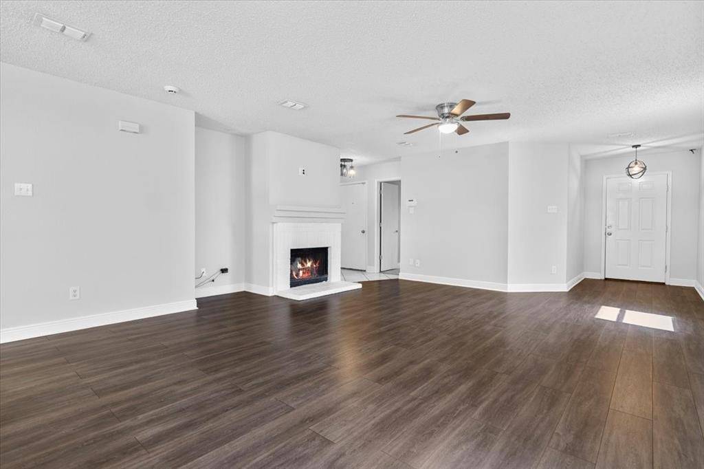 Arlington, TX 76001,1014 Mazourka Drive