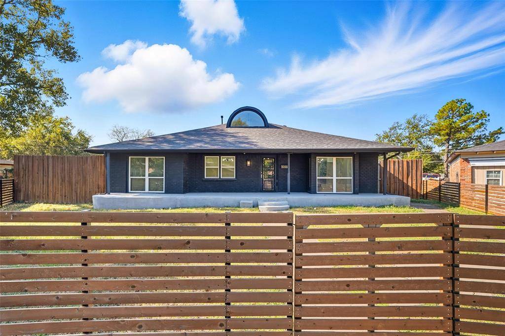 Dallas, TX 75217,10332 Muskogee Circle