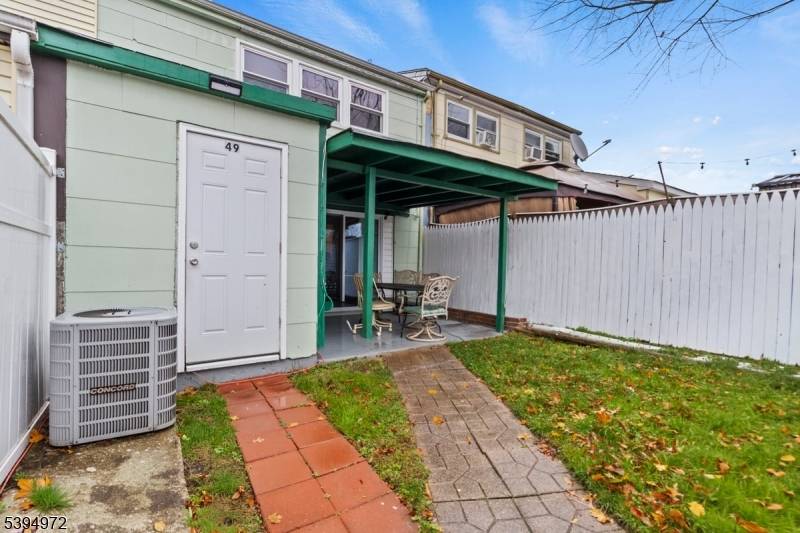 Willingboro Twp., NJ 08046,49 Fairmount Dr