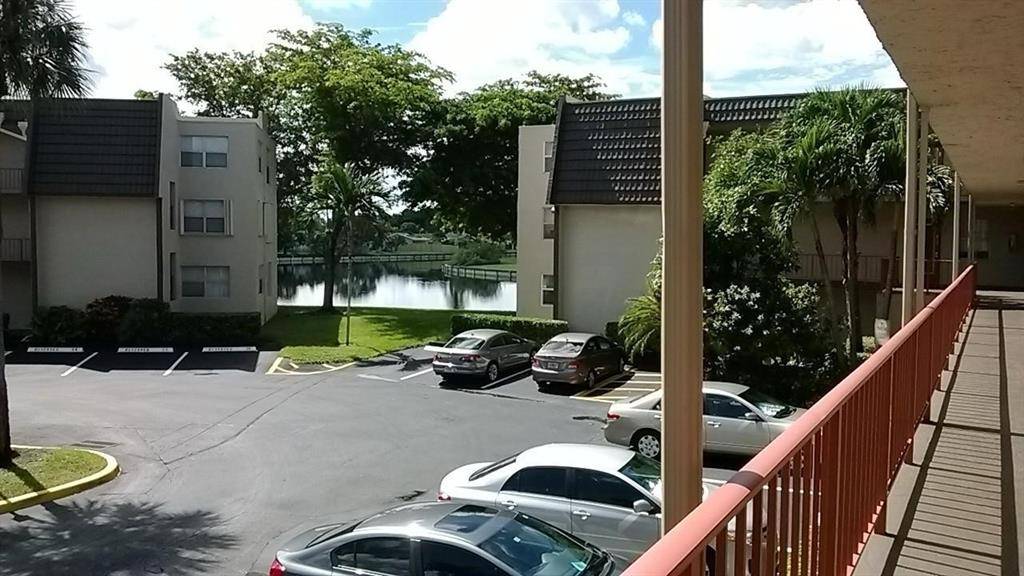 Tamarac, FL 33321,9360 Lime Bay Blvd #207