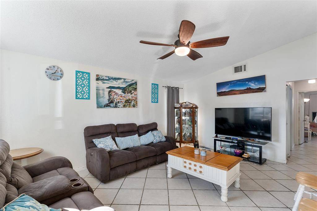 Davie, FL 33325,1001 SW 133rd Ter