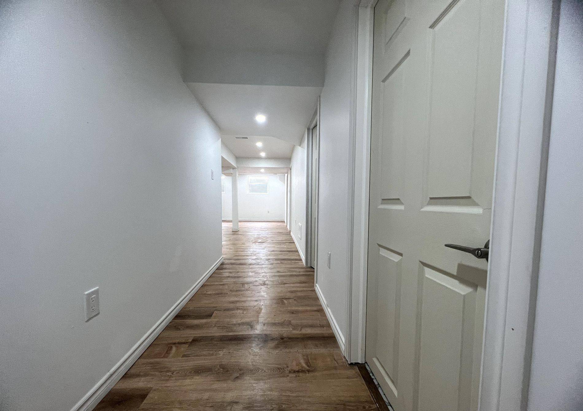 New Tecumseth, ON L0G 1W0,4 Pridham (basement ) PL