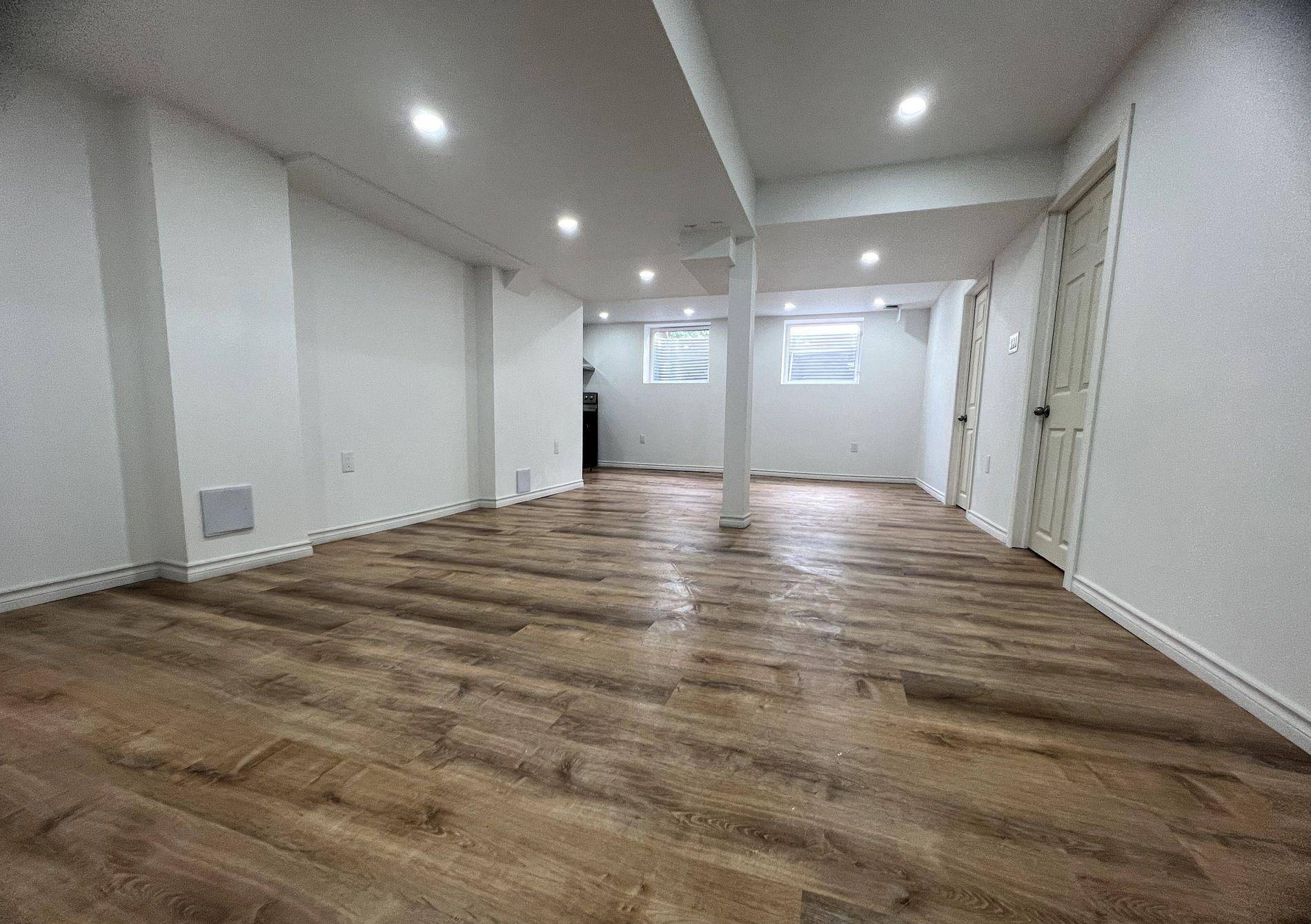 New Tecumseth, ON L0G 1W0,4 Pridham (basement ) PL