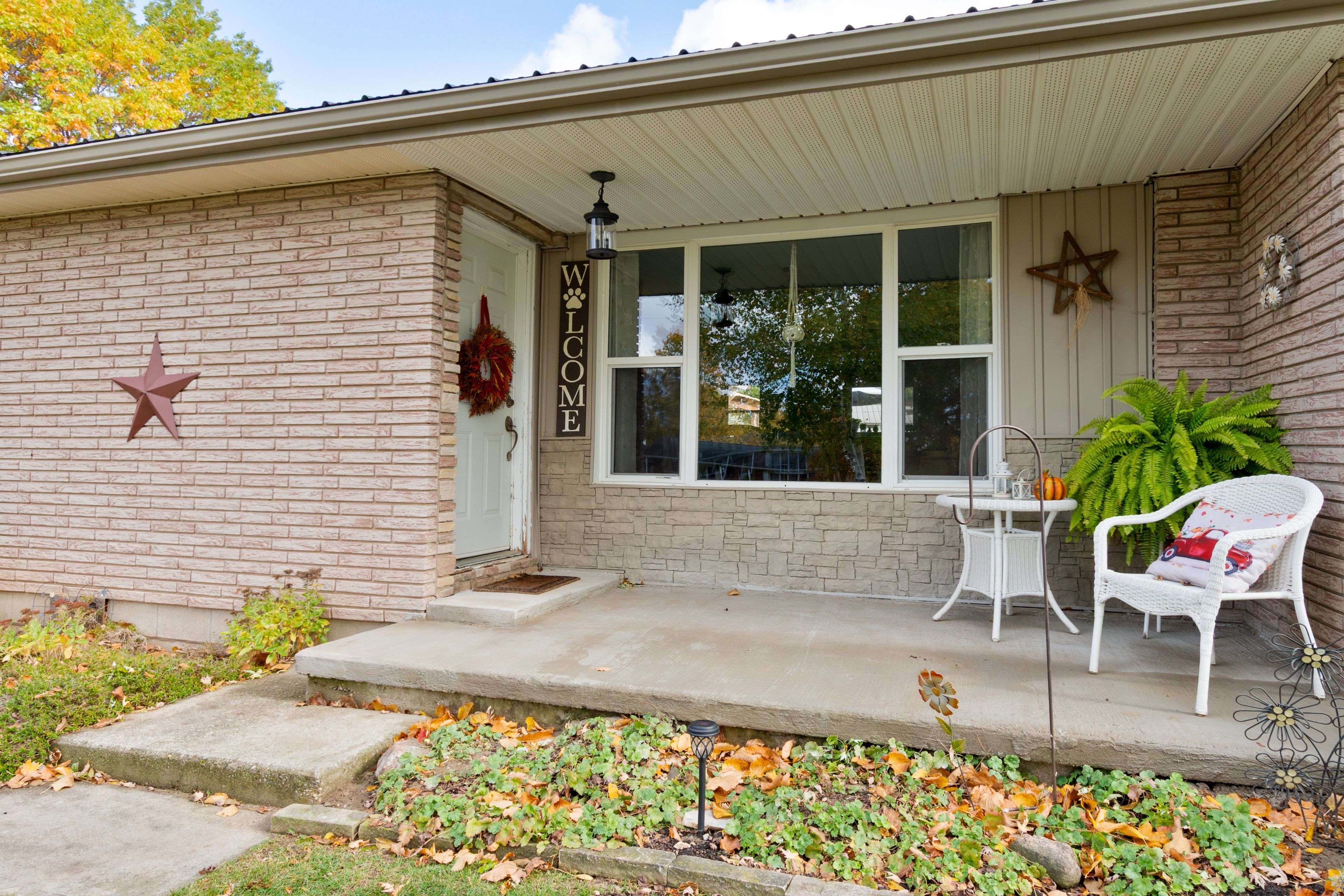 Southwold, ON N0L 1K0,35613 Victoria ST