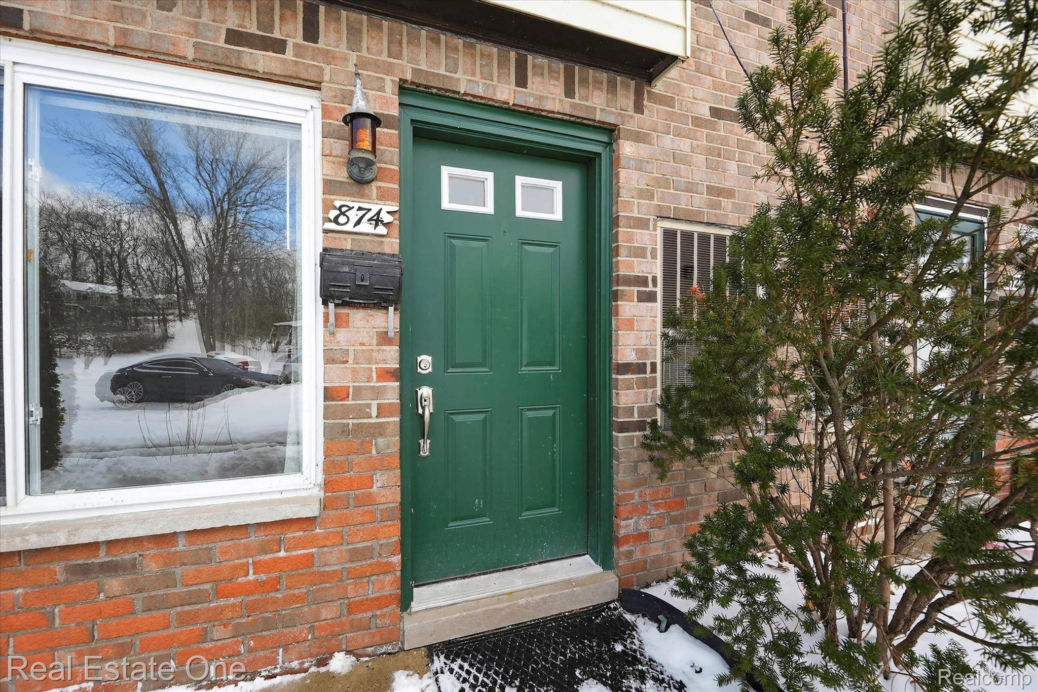 Milford, MI 48381,874 N Main ST