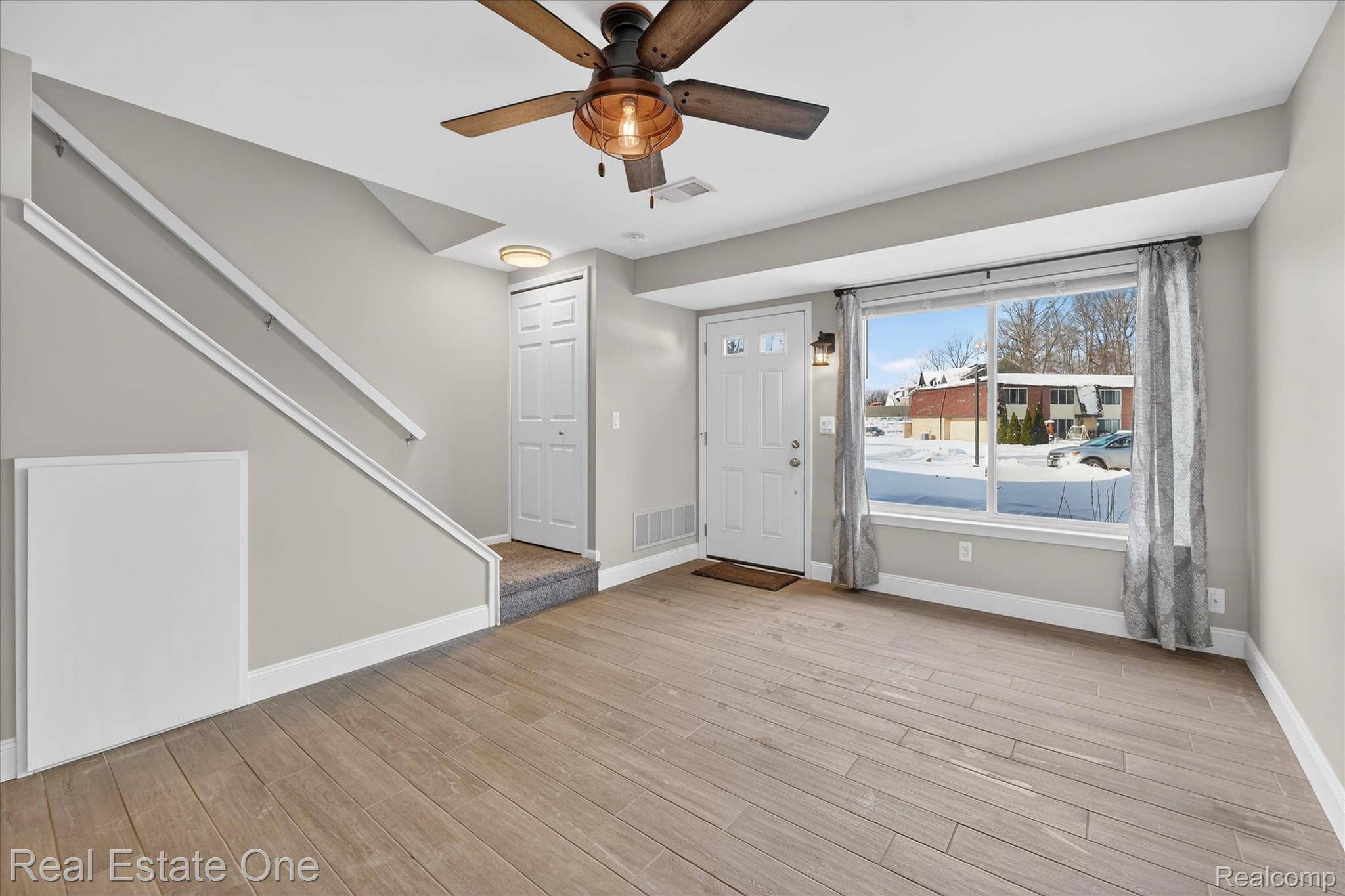 Milford, MI 48381,874 N Main ST