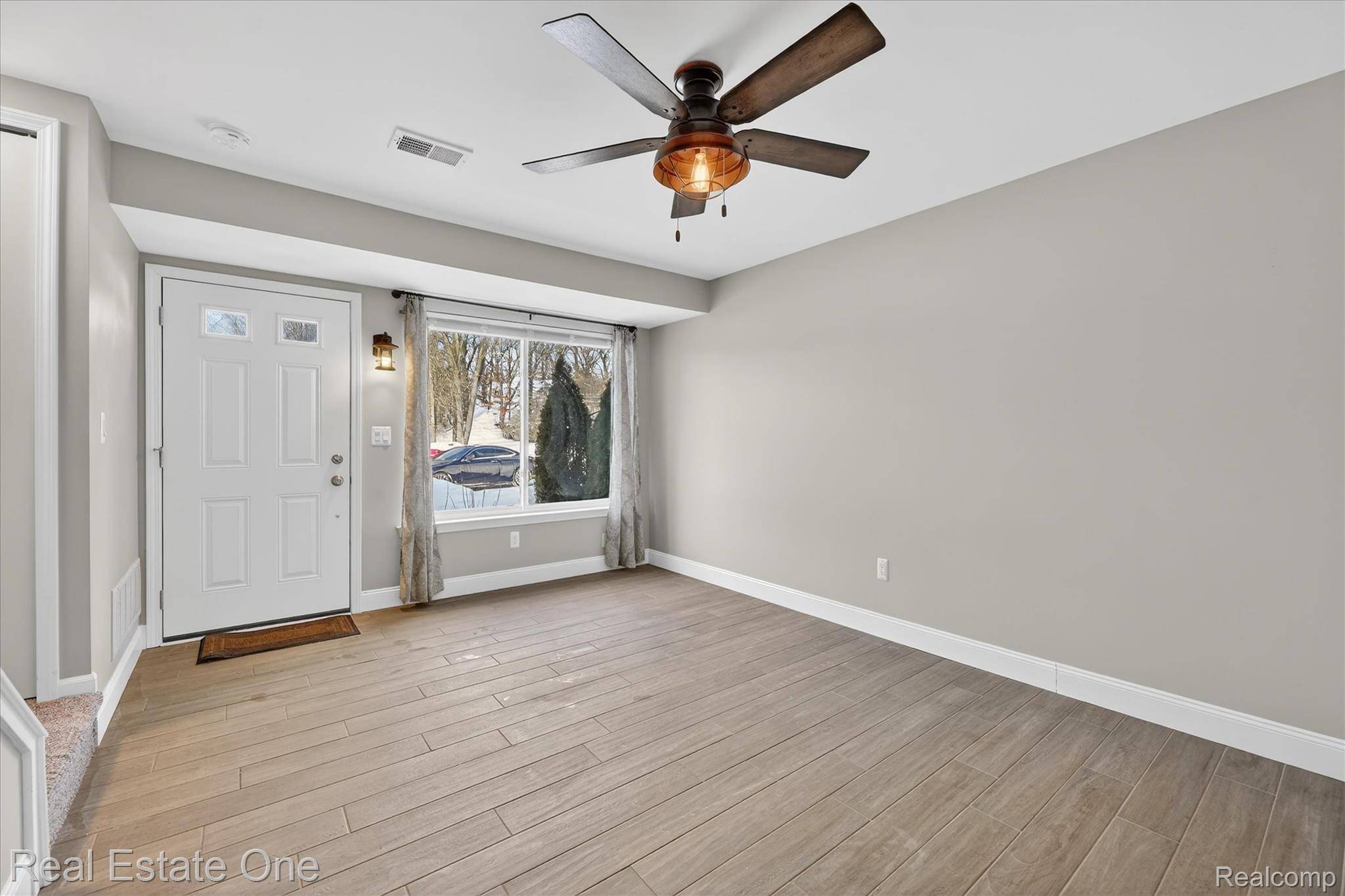 Milford, MI 48381,874 N Main ST