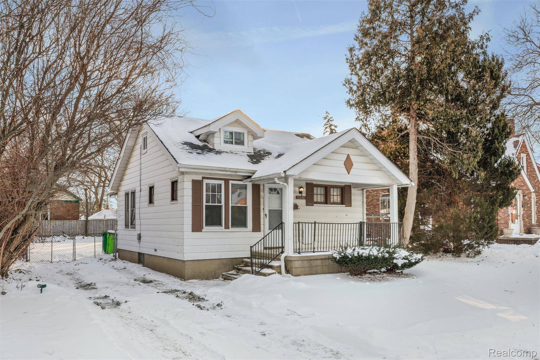 Eastpointe, MI 48021,15358 Charles R AVE