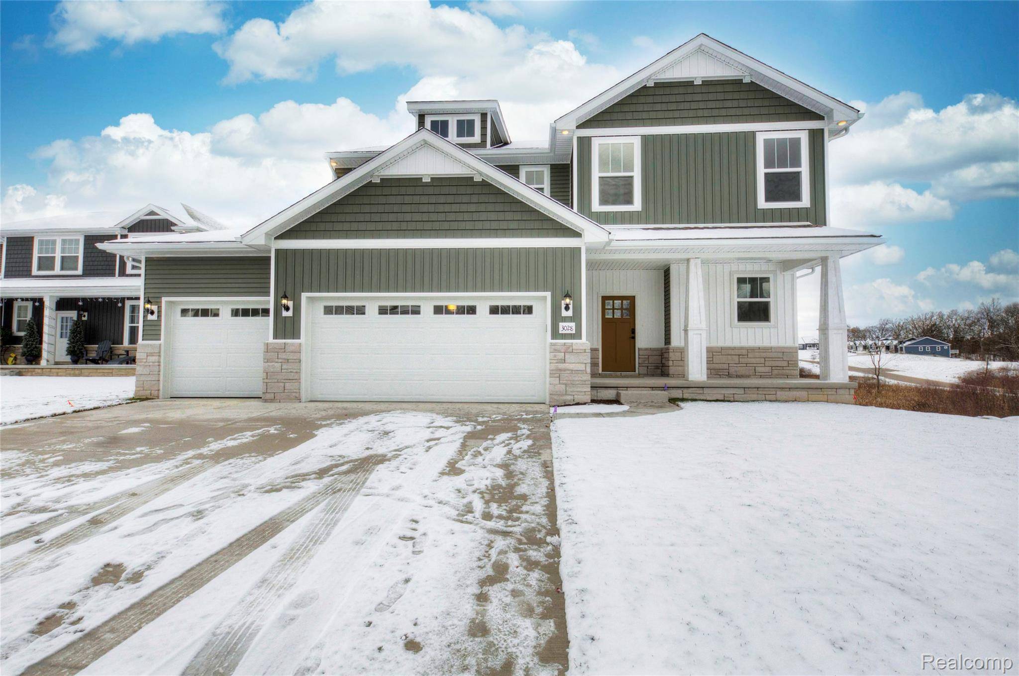 Howell, MI 48843,676 ROUND ROCK DR