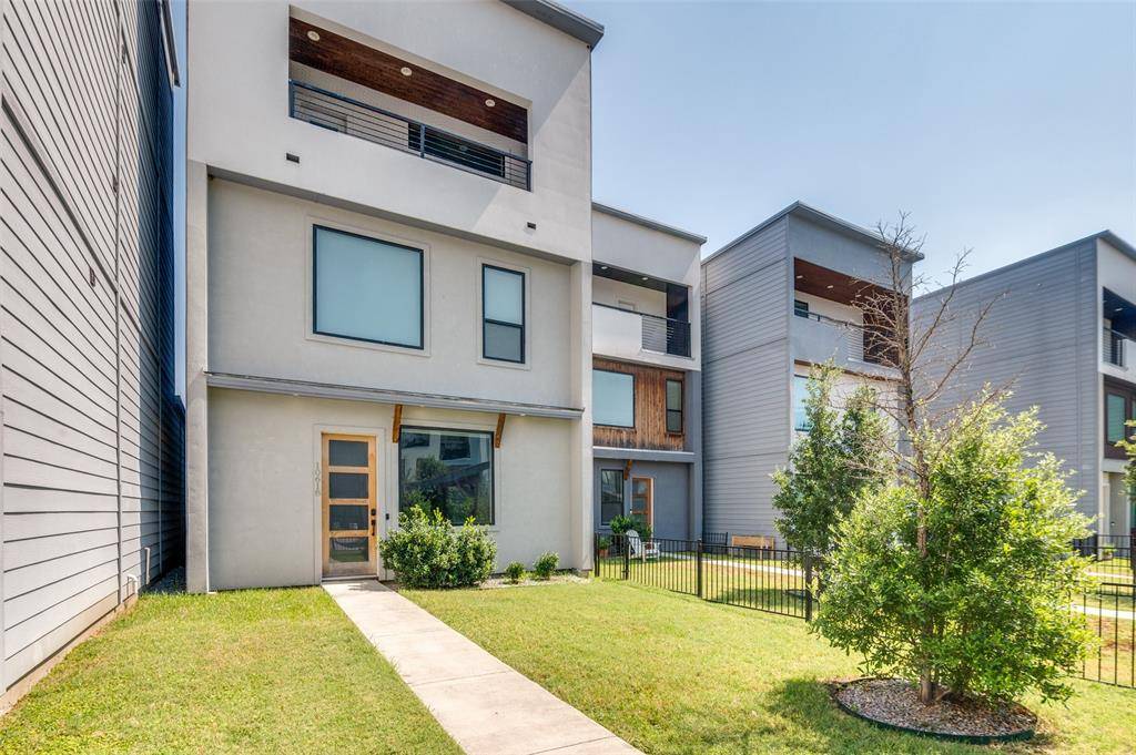 Dallas, TX 75218,10618 Greengarden Road