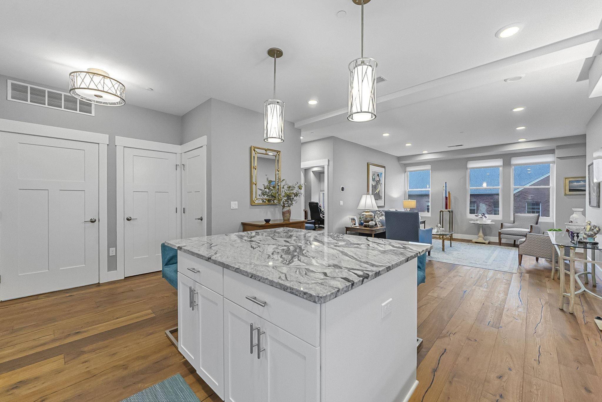 Traverse City, MI 49684,215 Washington ST