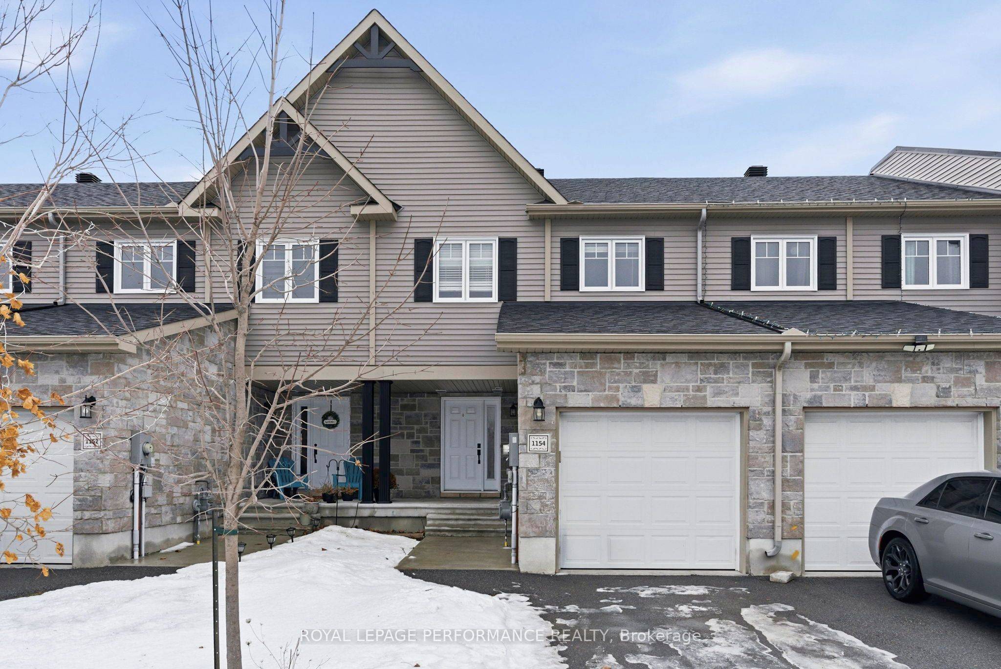 Cornwall, ON K6H 4N1,1154 Clement CT