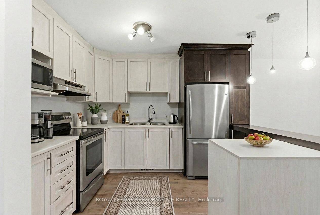 Cornwall, ON K6H 4N1,1154 Clement CT