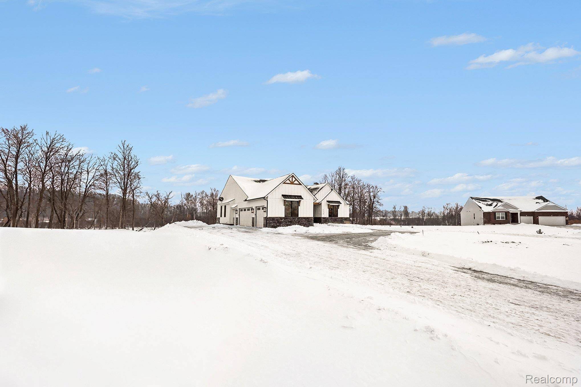 Armada, MI 48005,71719 Hidden River DR