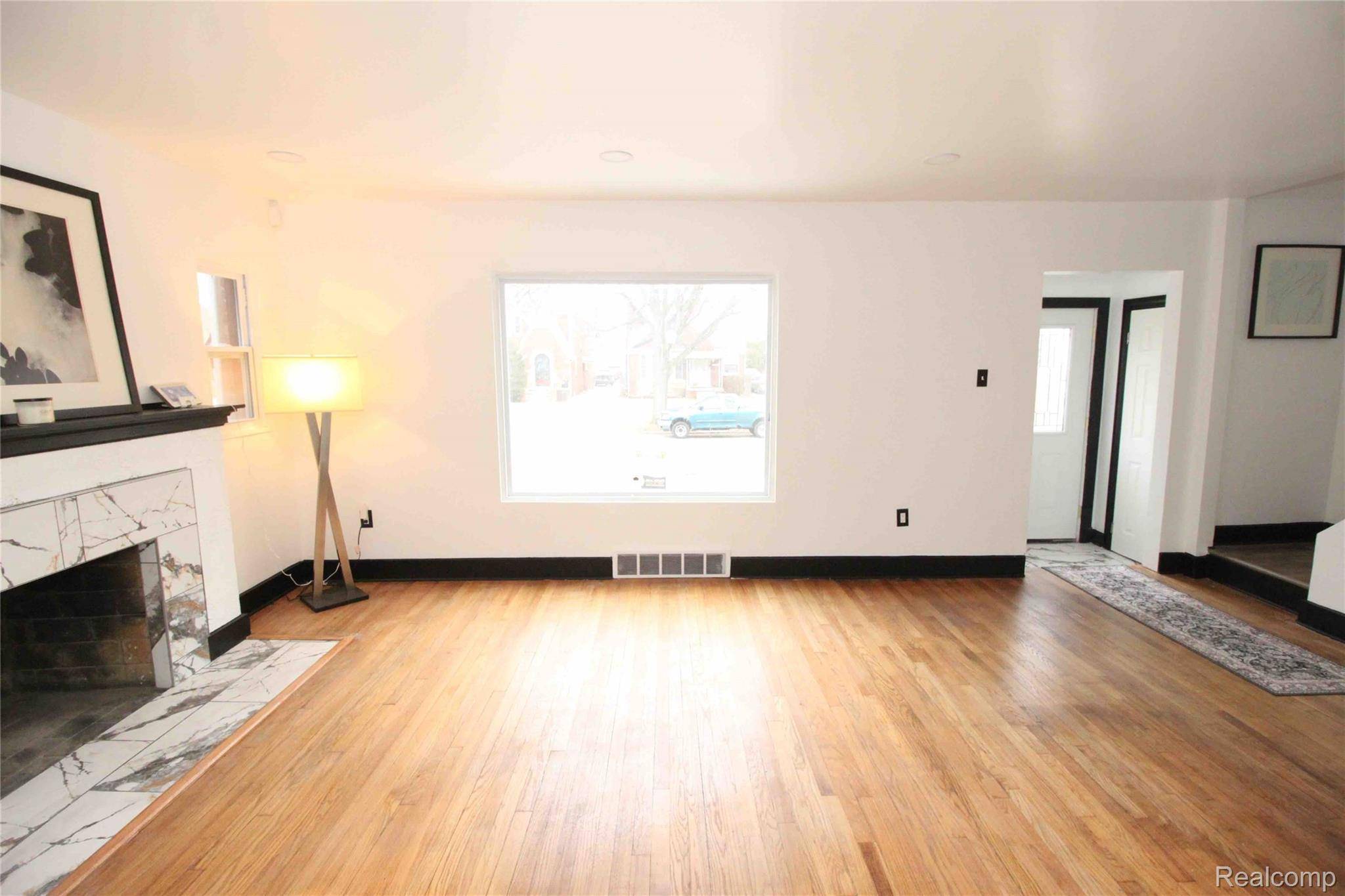 Detroit, MI 48227,14825 Prevost ST