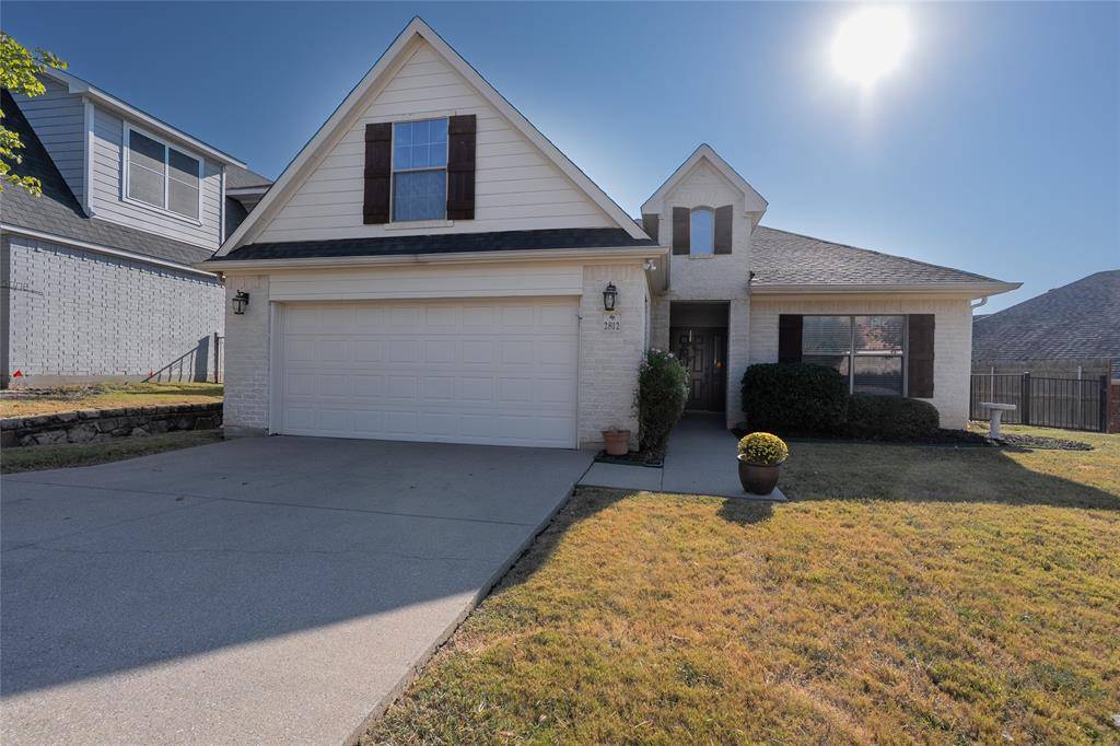 Burleson, TX 76028,2812 Greenway Drive