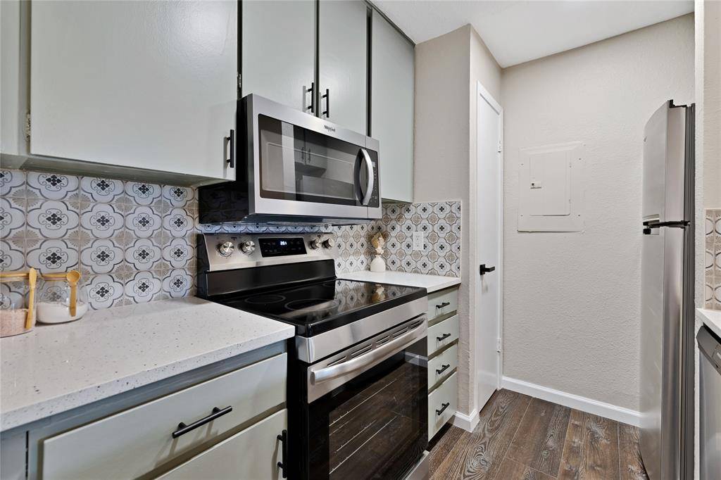 Fort Worth, TX 76112,5500 Boca Raton Boulevard #327