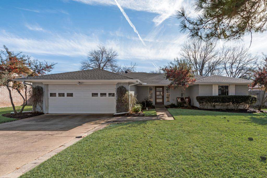 Grapevine, TX 76051,2923 Southridge Drive