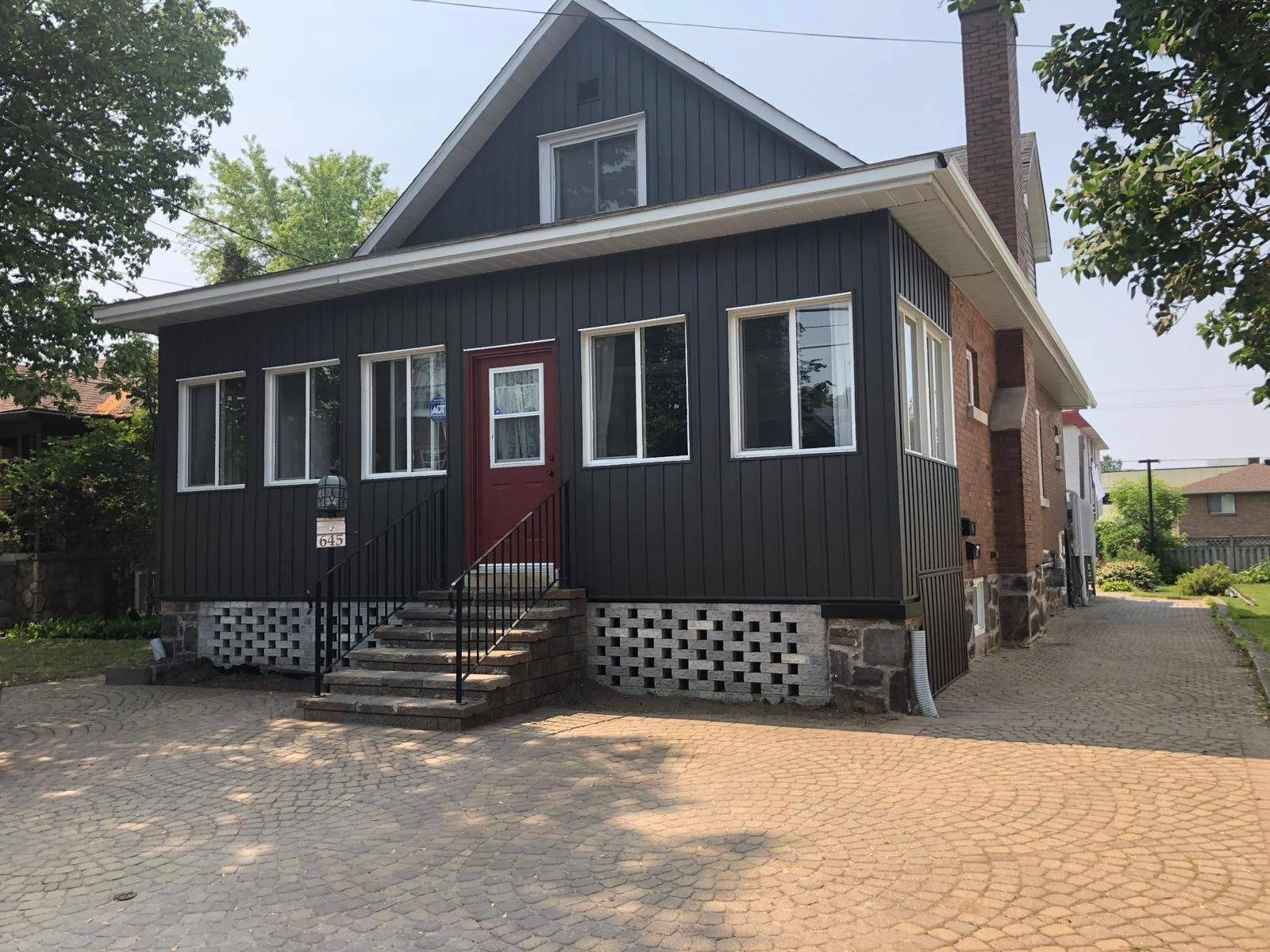 North Bay, ON P1B 2Z8,645 MCINTYRE ST W #2