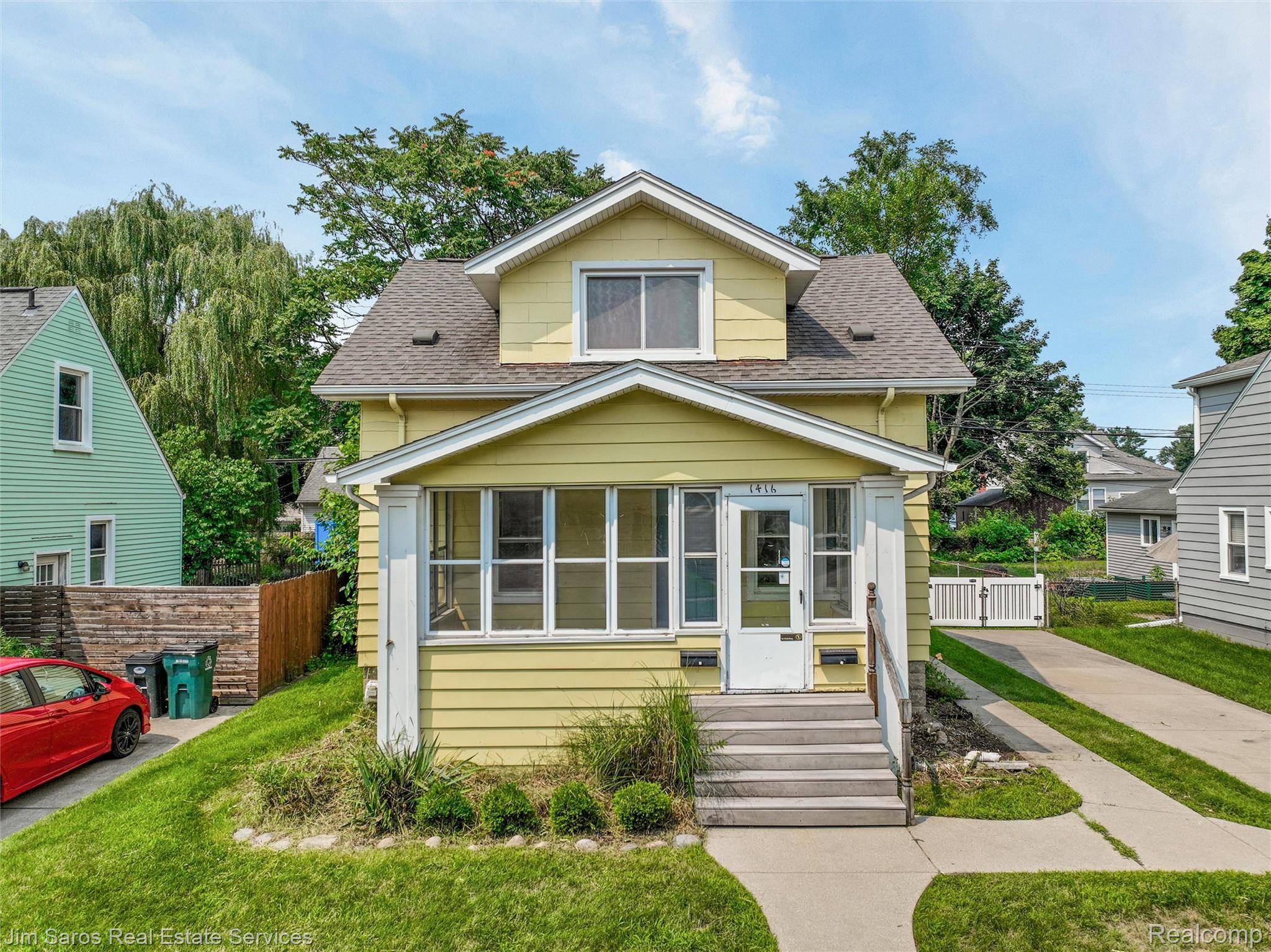 Fenton, MI 48220,1416 Leroy ST