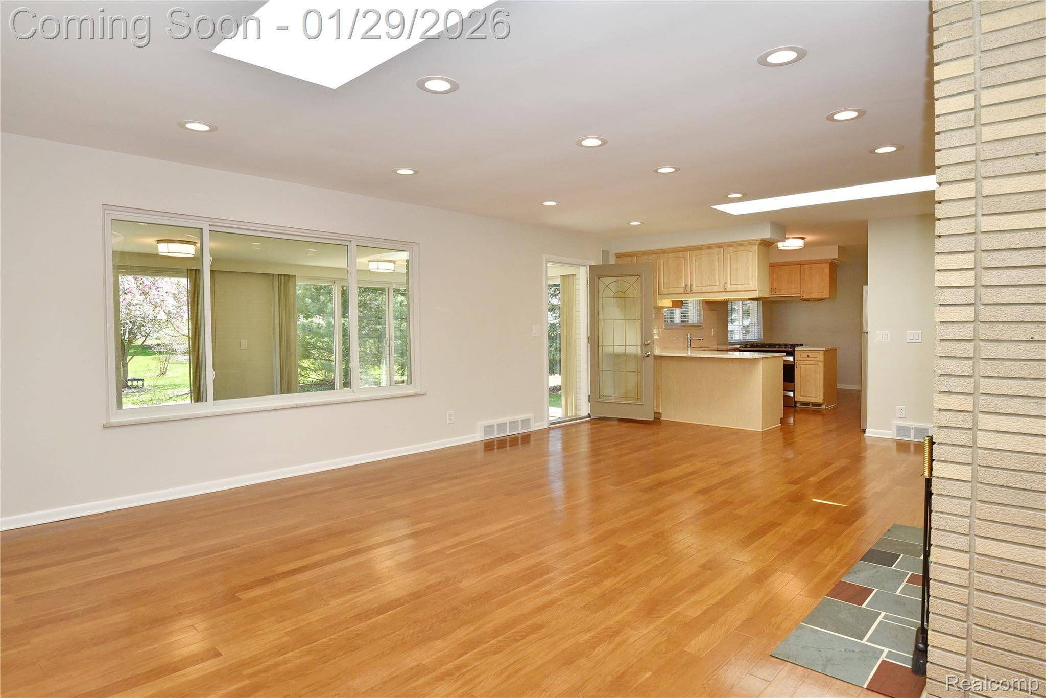 Bloomfield Hills, MI 48302,5255 KELLEN LN