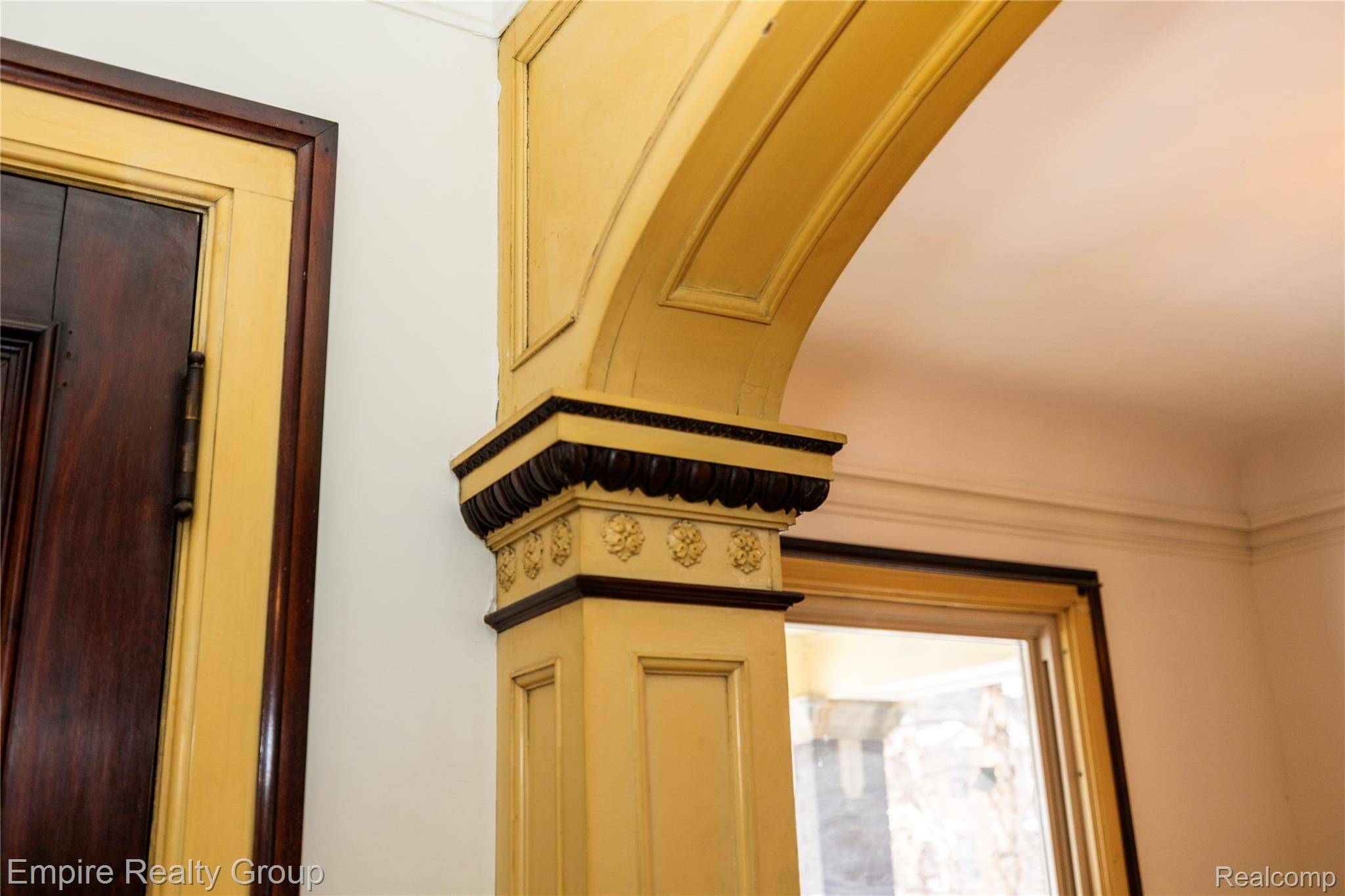 Detroit, MI 48214,1484 Seyburn ST