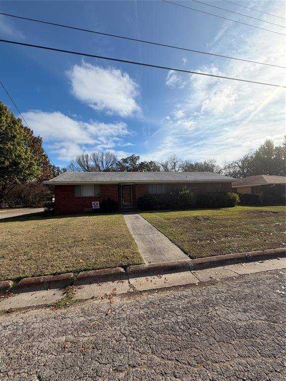 Gainesville, TX 76240,502 S Chestnut Street