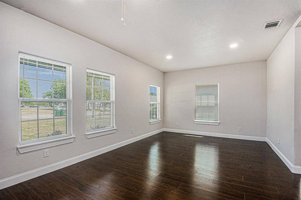 Rhome, TX 76078,290 E Aurora Street