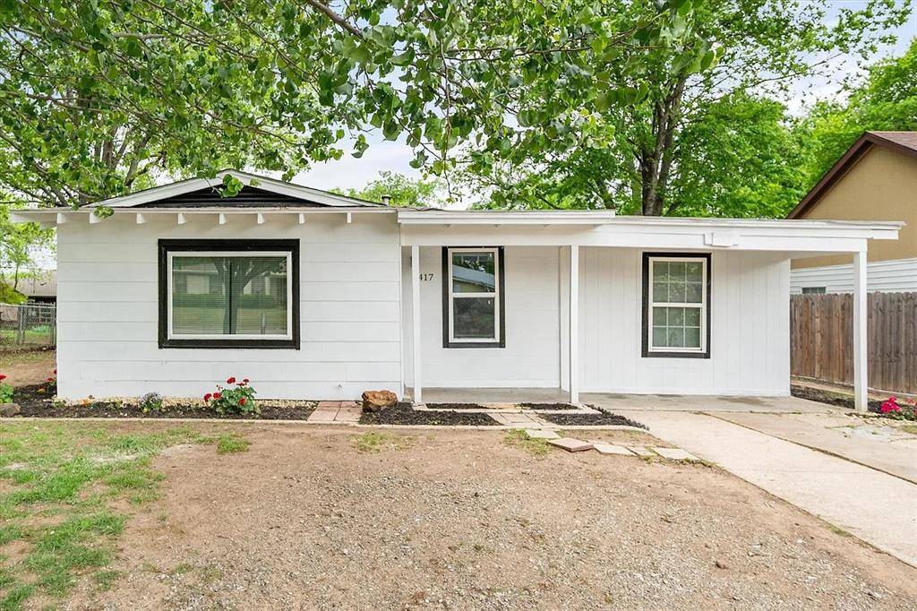 Fort Worth, TX 76115,1417 Hamsted Street