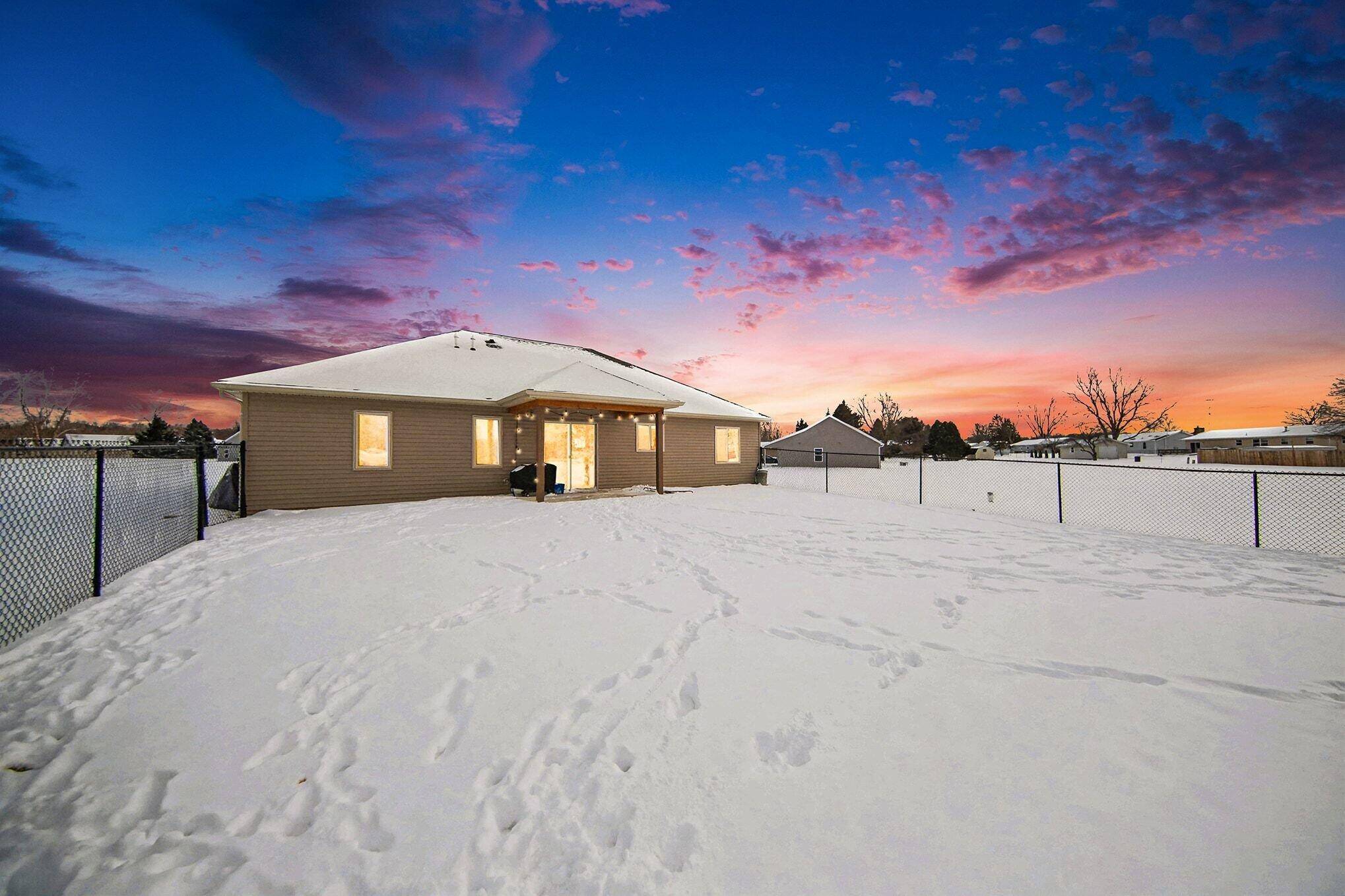 Adrian, MI 49221,4729 Basin ST ST