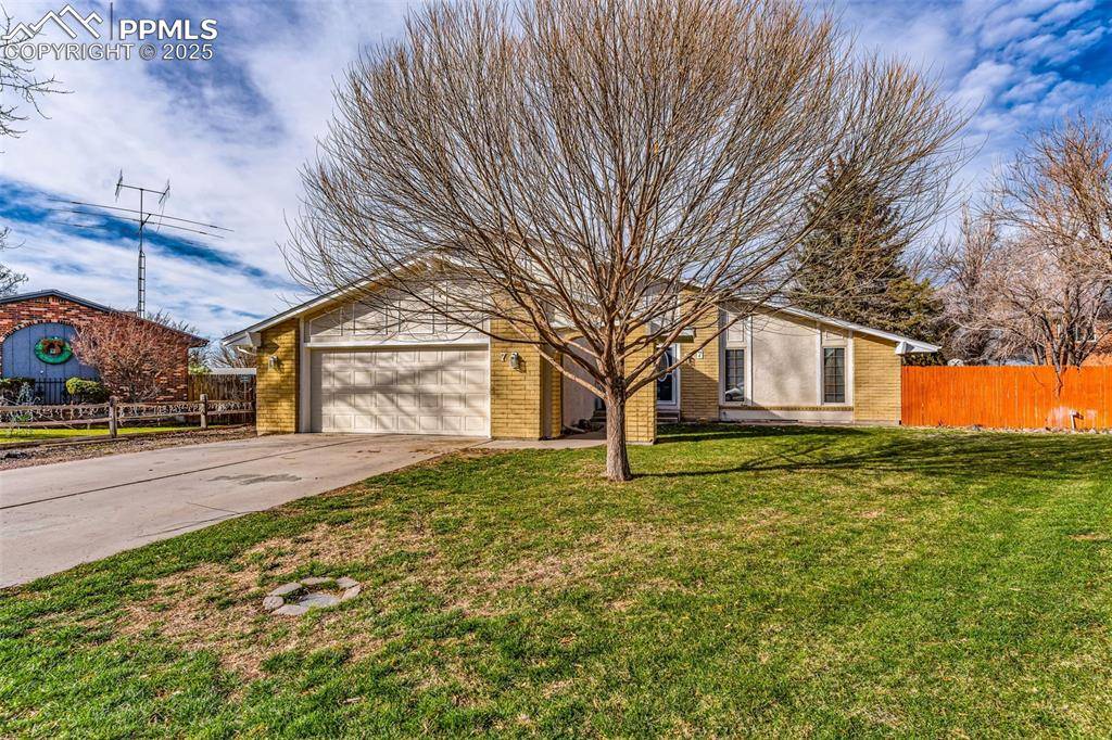 Pueblo, CO 81001,7 Kingsbridge PL