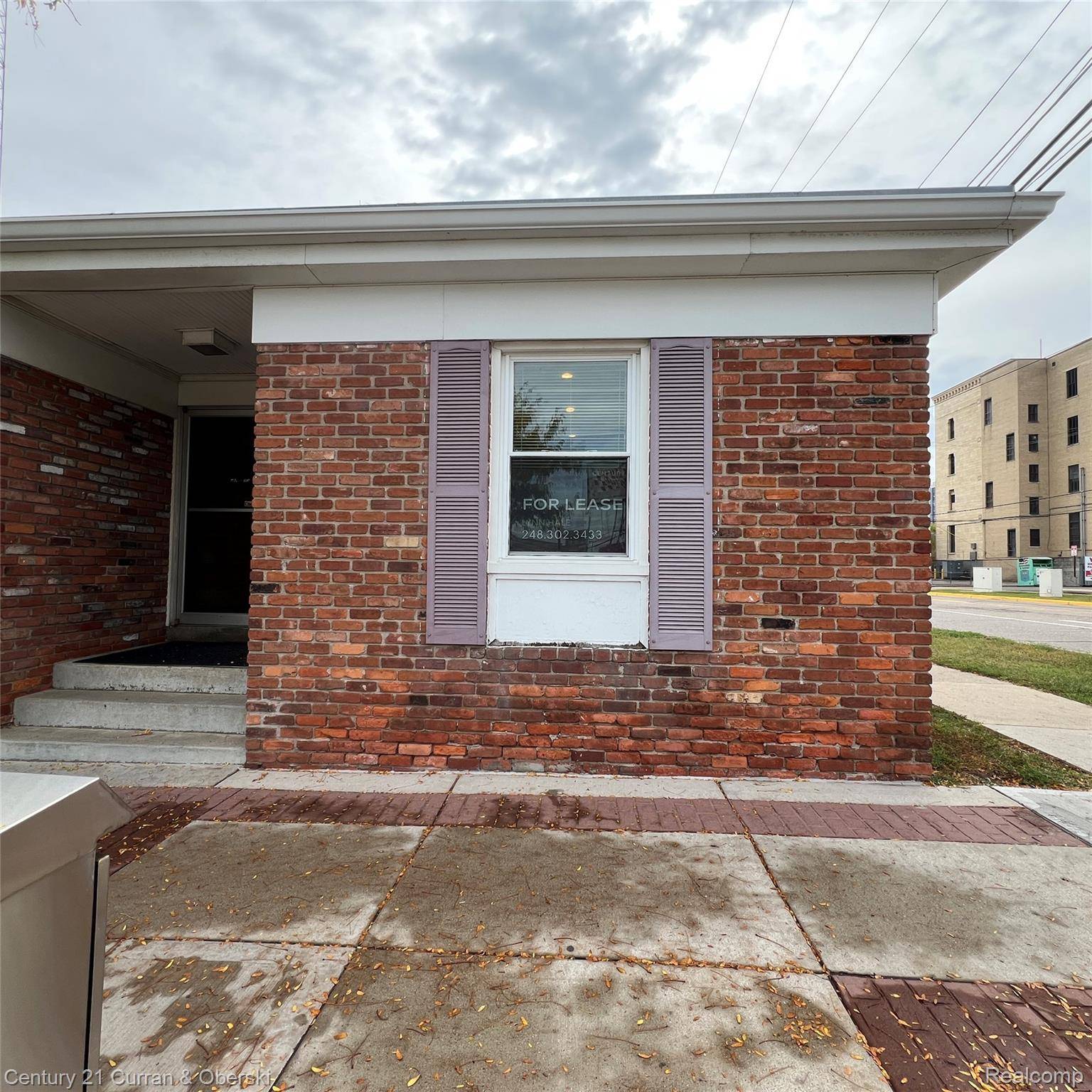 Royal Oak, MI 48067,300 E 4th ST #1