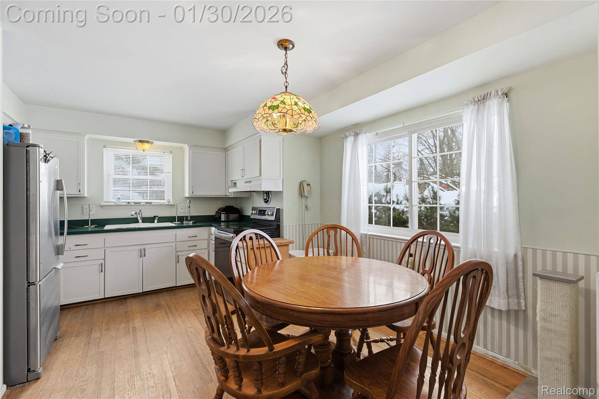 Livonia, MI 48152,20426 Maplewood ST