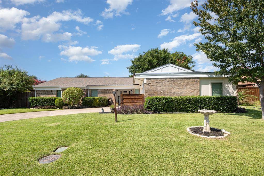 Dallas, TX 75248,15515 Leavalley Circle