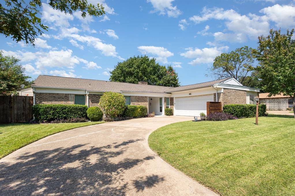 Dallas, TX 75248,15515 Leavalley Circle