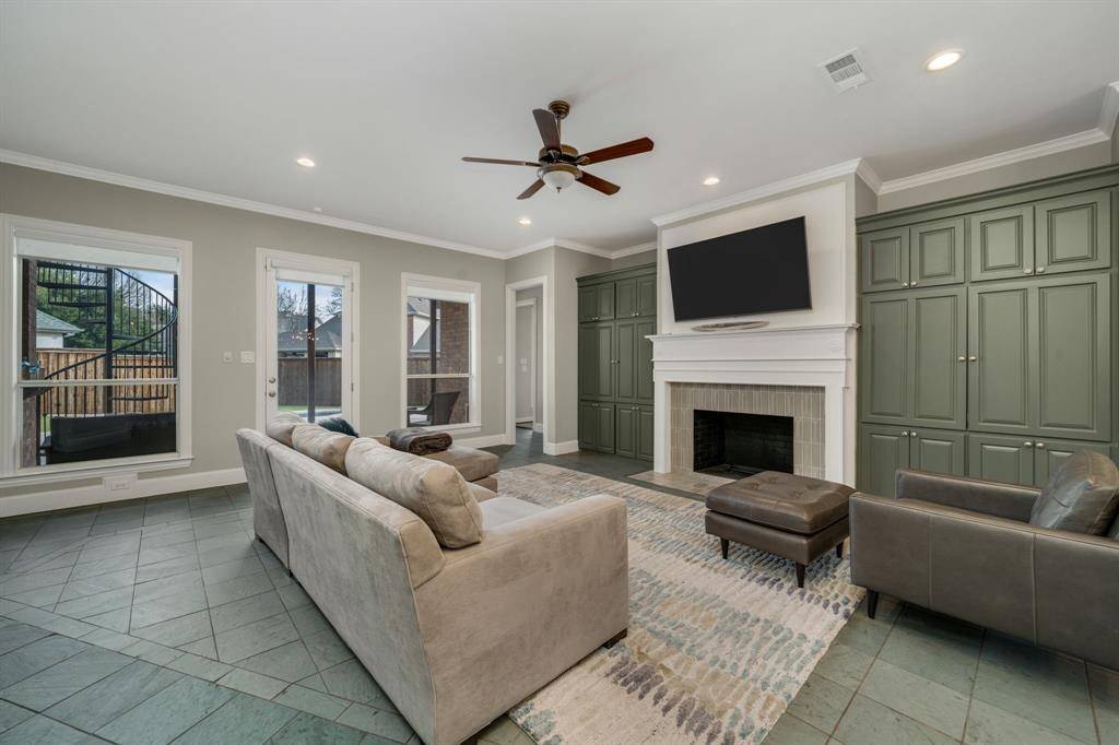 Plano, TX 75093,5972 Campus Court