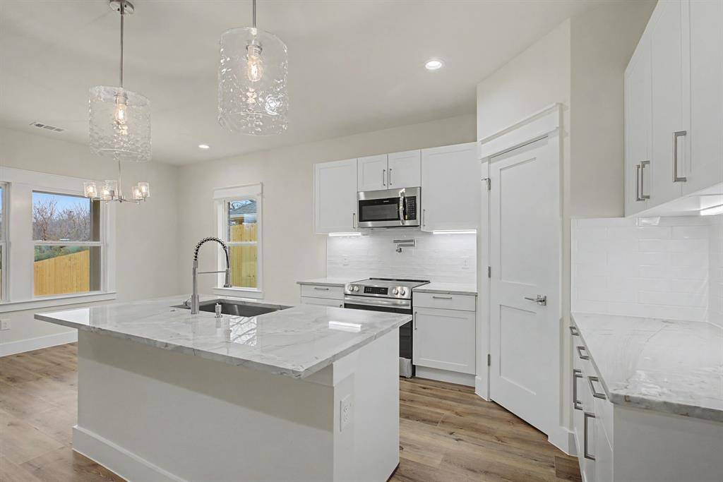 Dallas, TX 75216,4125 S Denley Drive