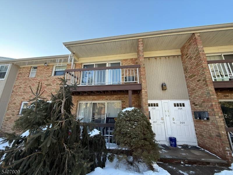 Hillsborough Twp., NJ 08844,534 Andria Ave #268