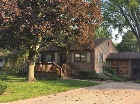 St. Joseph, MI 49085,670 Sheridan RD