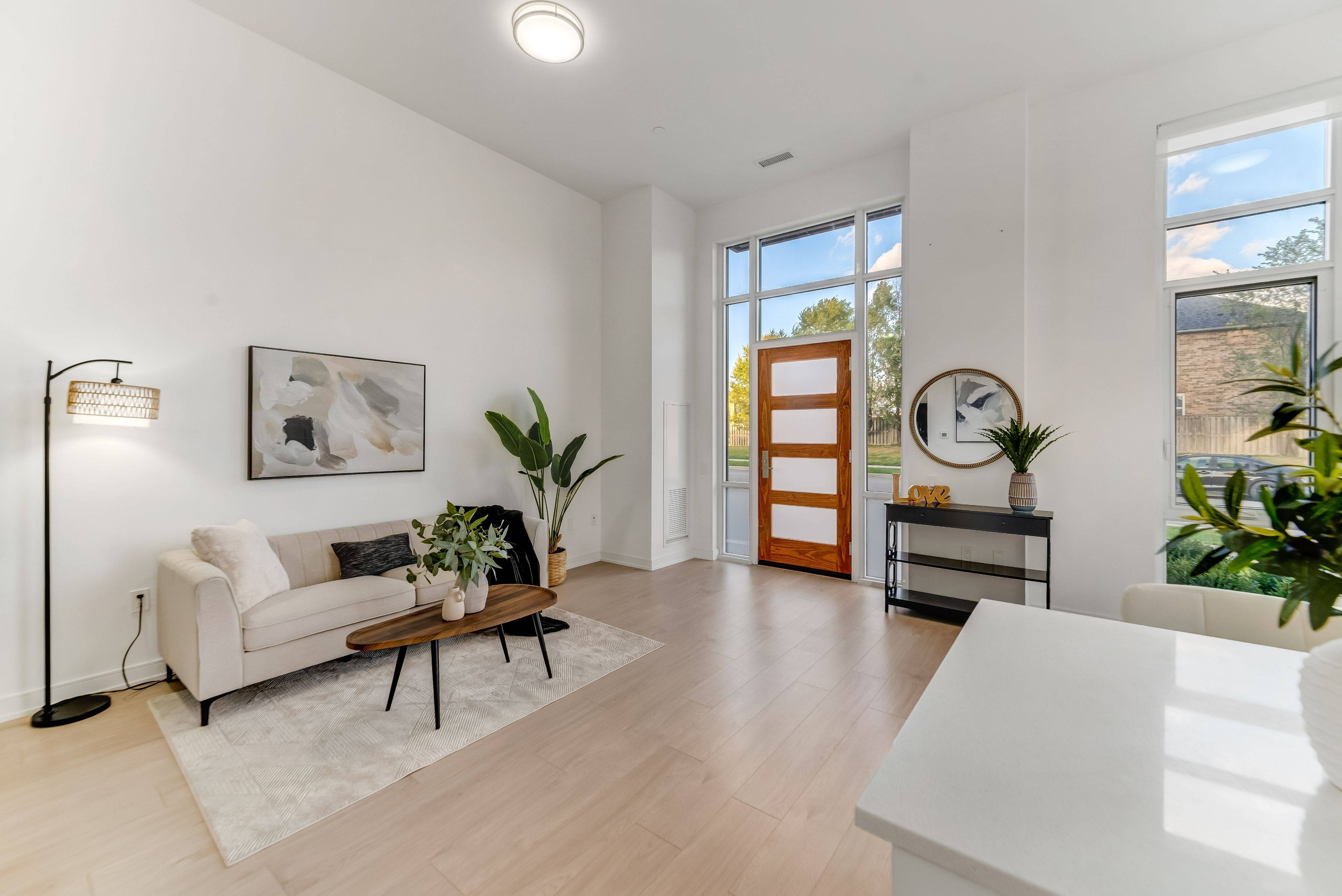 Mississauga, ON L4Z 0C6,8 Nahani WAY #124