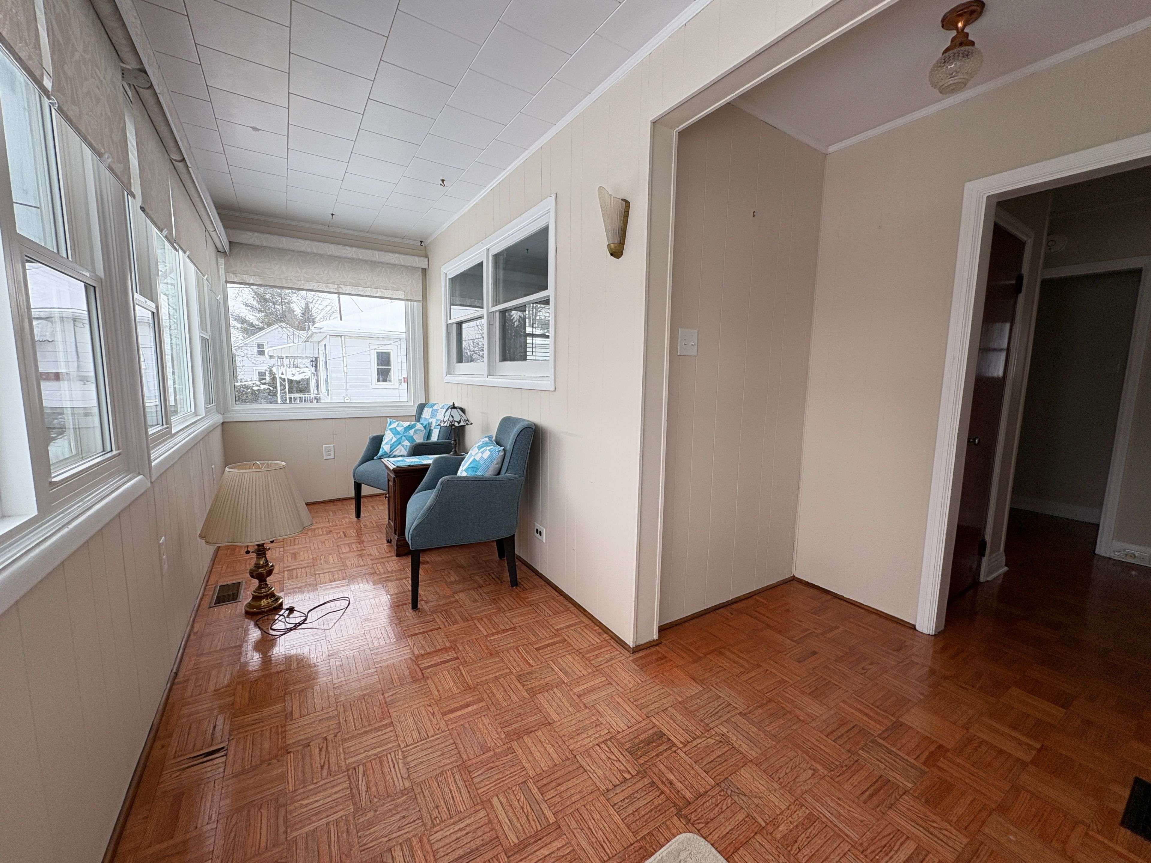 Greater Napanee, ON K7R 2H7,212 Thomas ST W